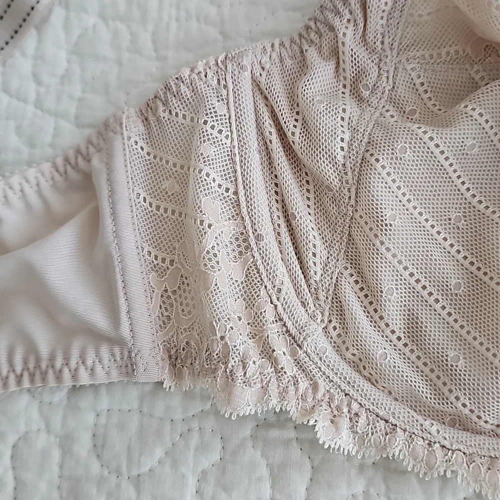 🌸HP🌸Chantelle Rive Gauche Full Coverage Unlined Bra NWT 40DD - Picture 7 of 12
